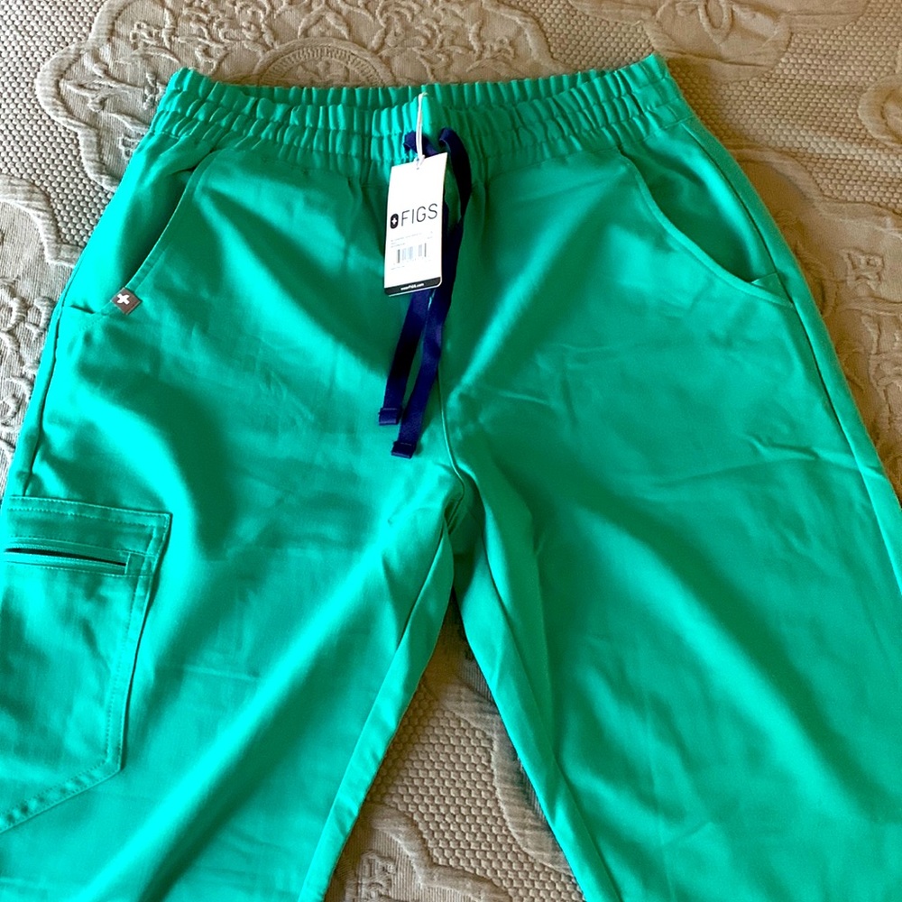NWT FIGS Zamora Hugh Waisted Scrub Jogger